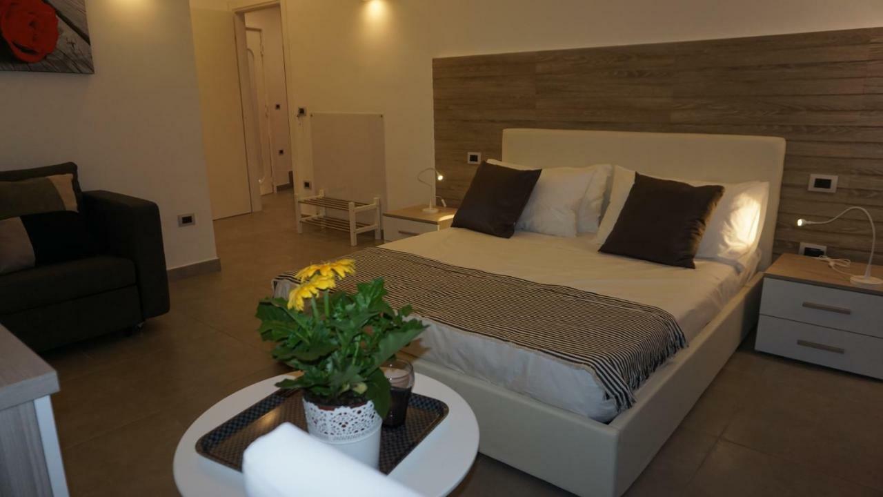 Myb Daire Napoli Dış mekan fotoğraf